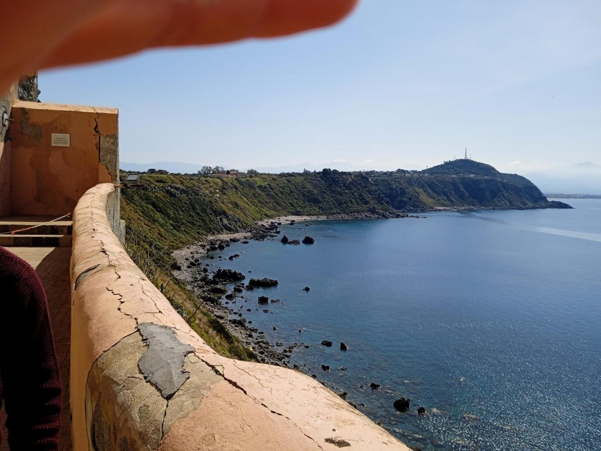 La Casetta Sul Mare Venetico Habitación foto